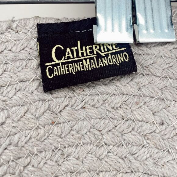 CATHERINE Malandrino Gray Silver Printed Round Placemat 2 Pairs - Picture 5 of 7